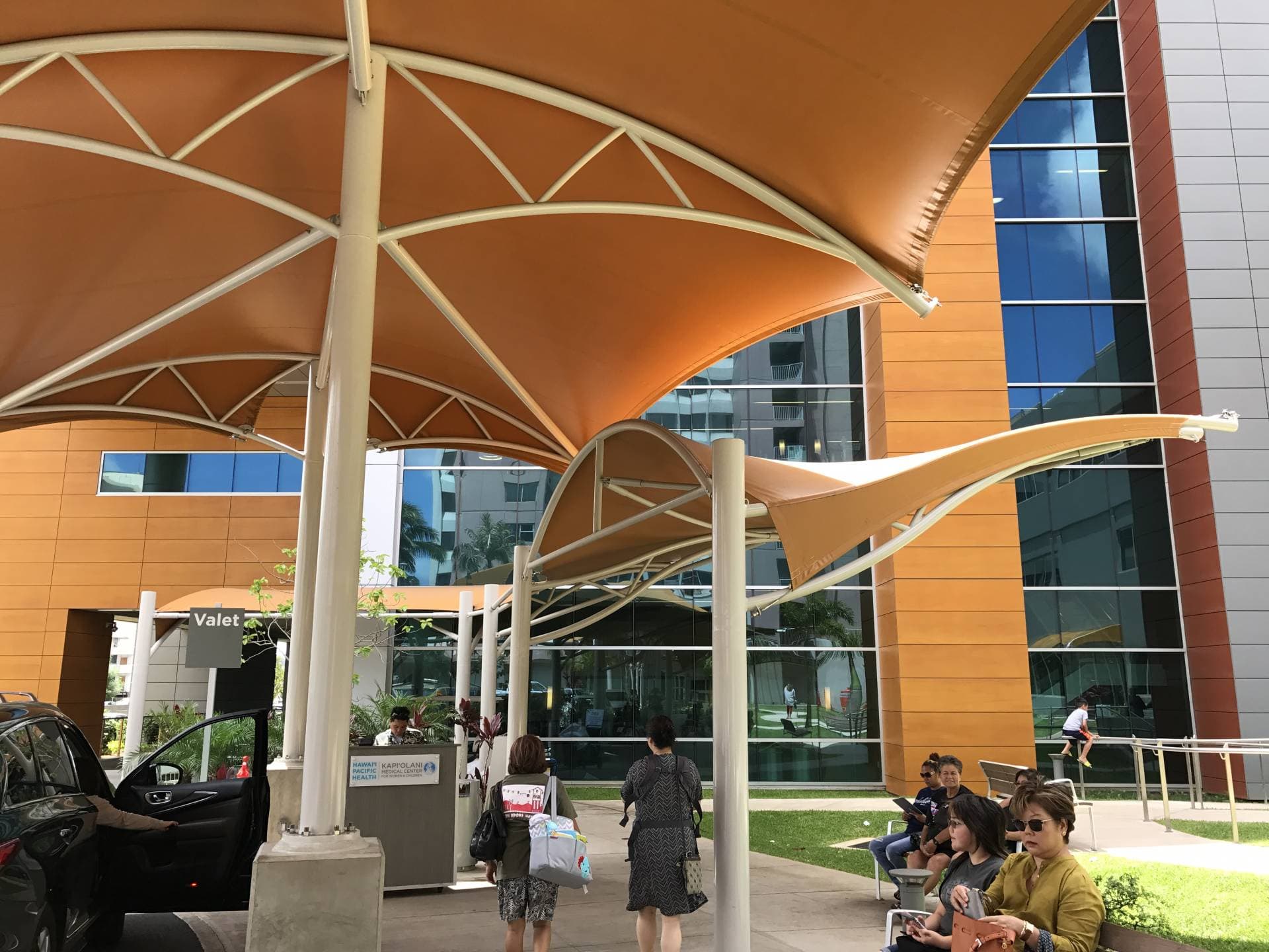 Kapiolani Medical Center Tropical J's