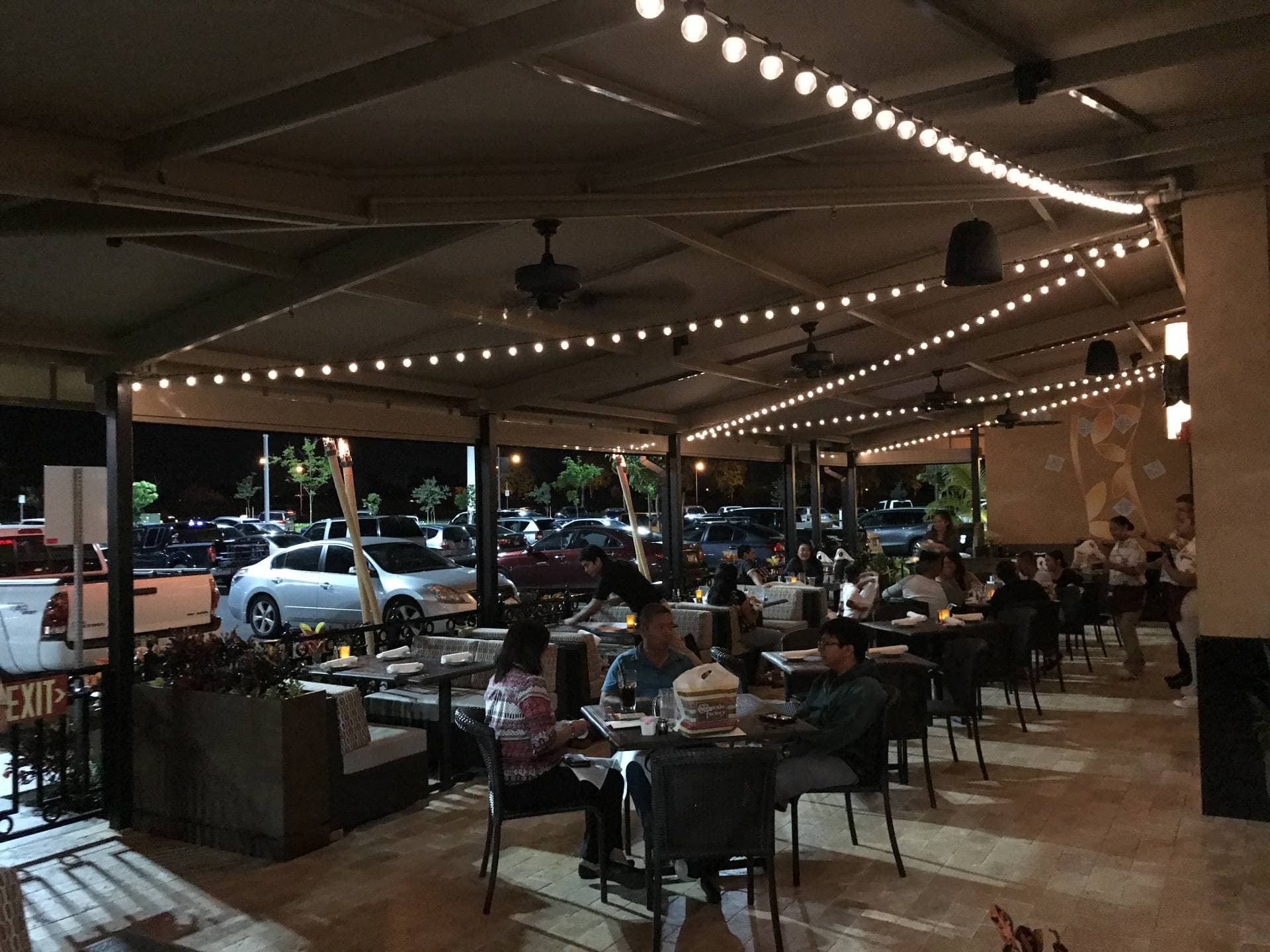 the Cheesecake Factory Kapolei Tropical J's