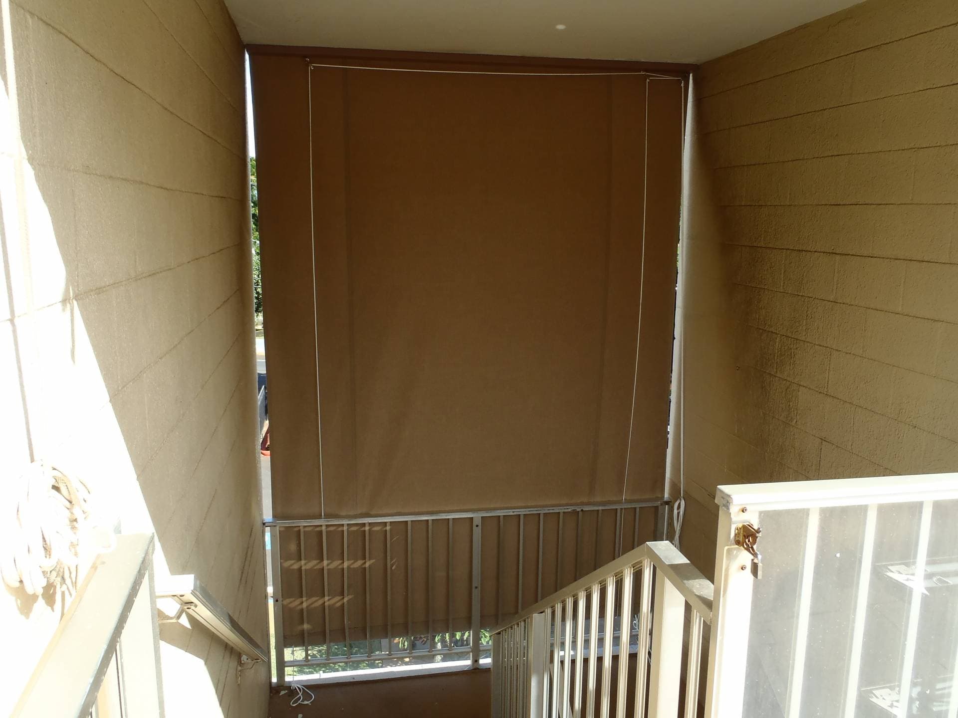 CommercialExterior UV Shades (Rope and Pulley) Tropical J's