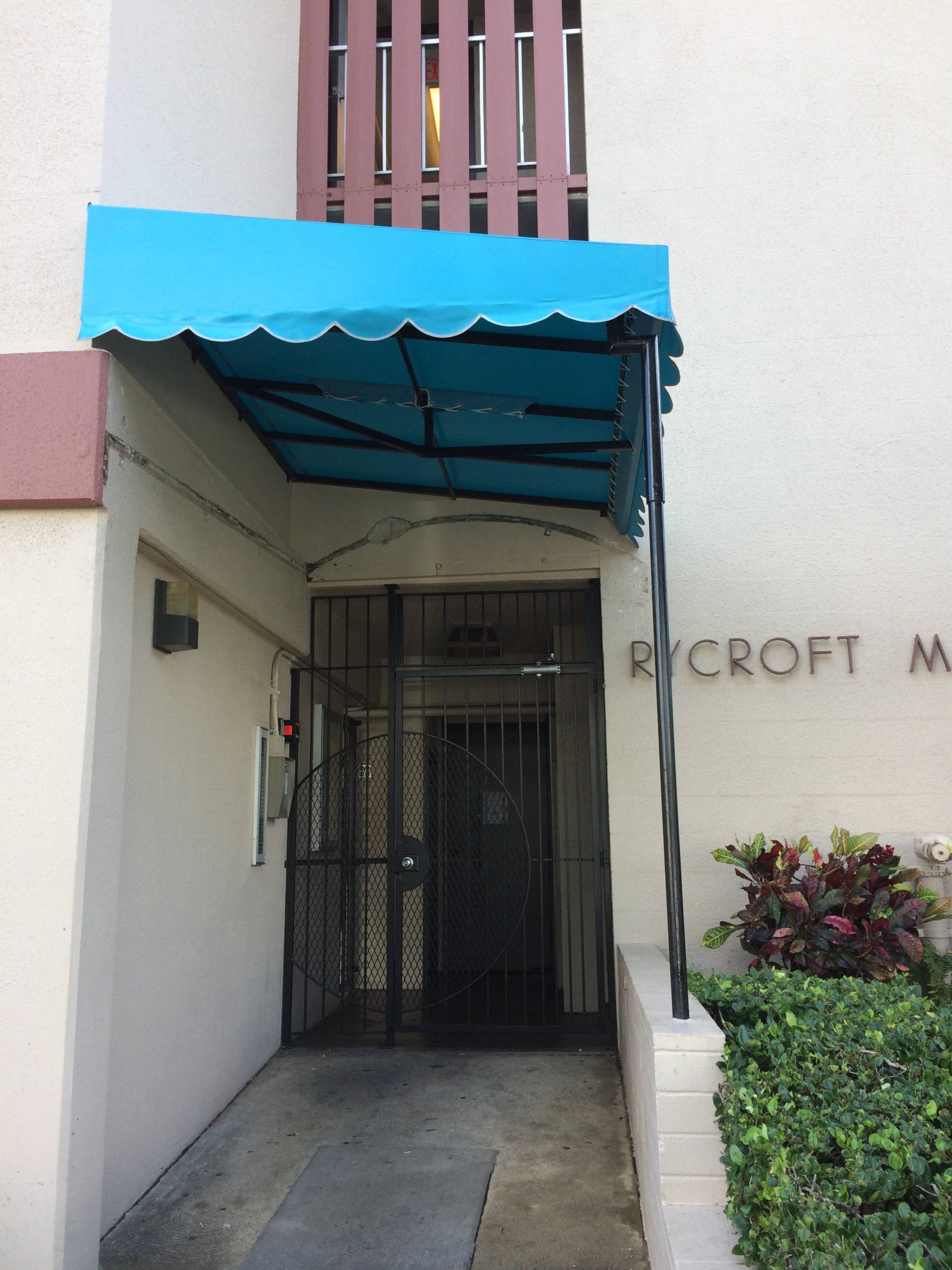 Rycroft Manor Tropical J's